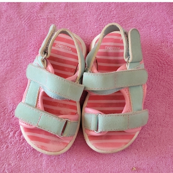 Gymboree shoes size 4 - Picture 2 of 3